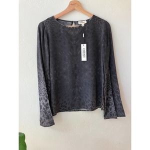 L'AGENCE Silk Slit Sleeve Animal Print Blouse NWT XS